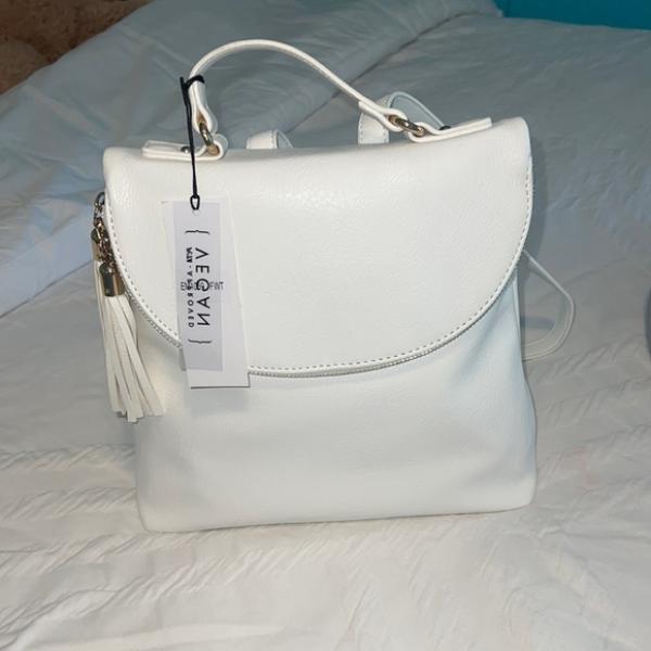 Emperia Loss Angeles Wallet Bag White