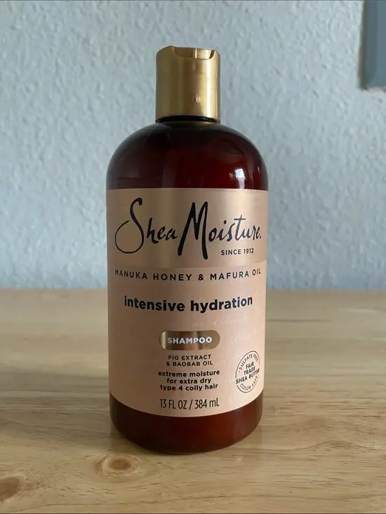 Shea Moisture Manuka Honey & Mafura Oil Intensive Hydration Shampoo