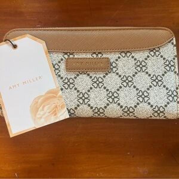Amy Miller Wallet Bag