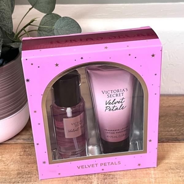 Victoria Secrets velvet Petals