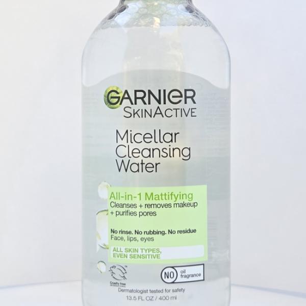 Garnier Pure Active (aha Bha Charcoal)air Cream