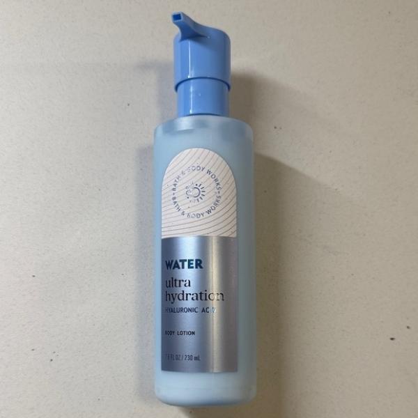 Bath And Body Works Fresh Warer Body Cream