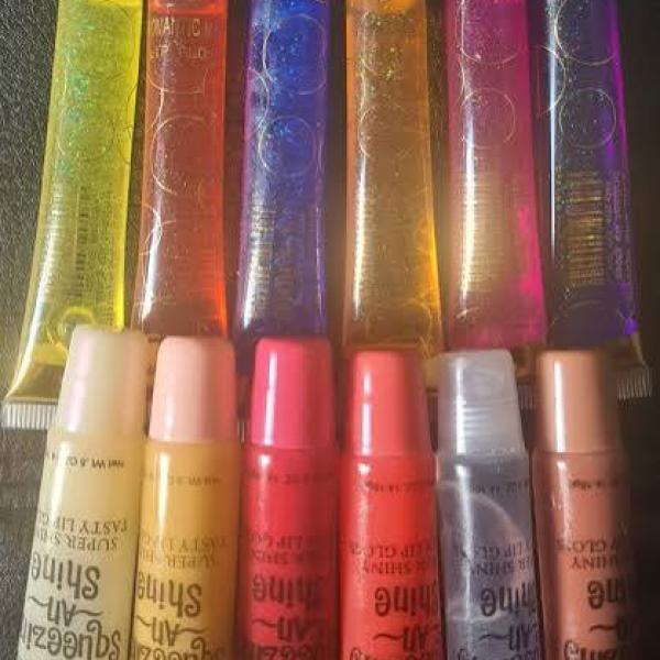 Squeeze And Shine Lip Gloss Colored